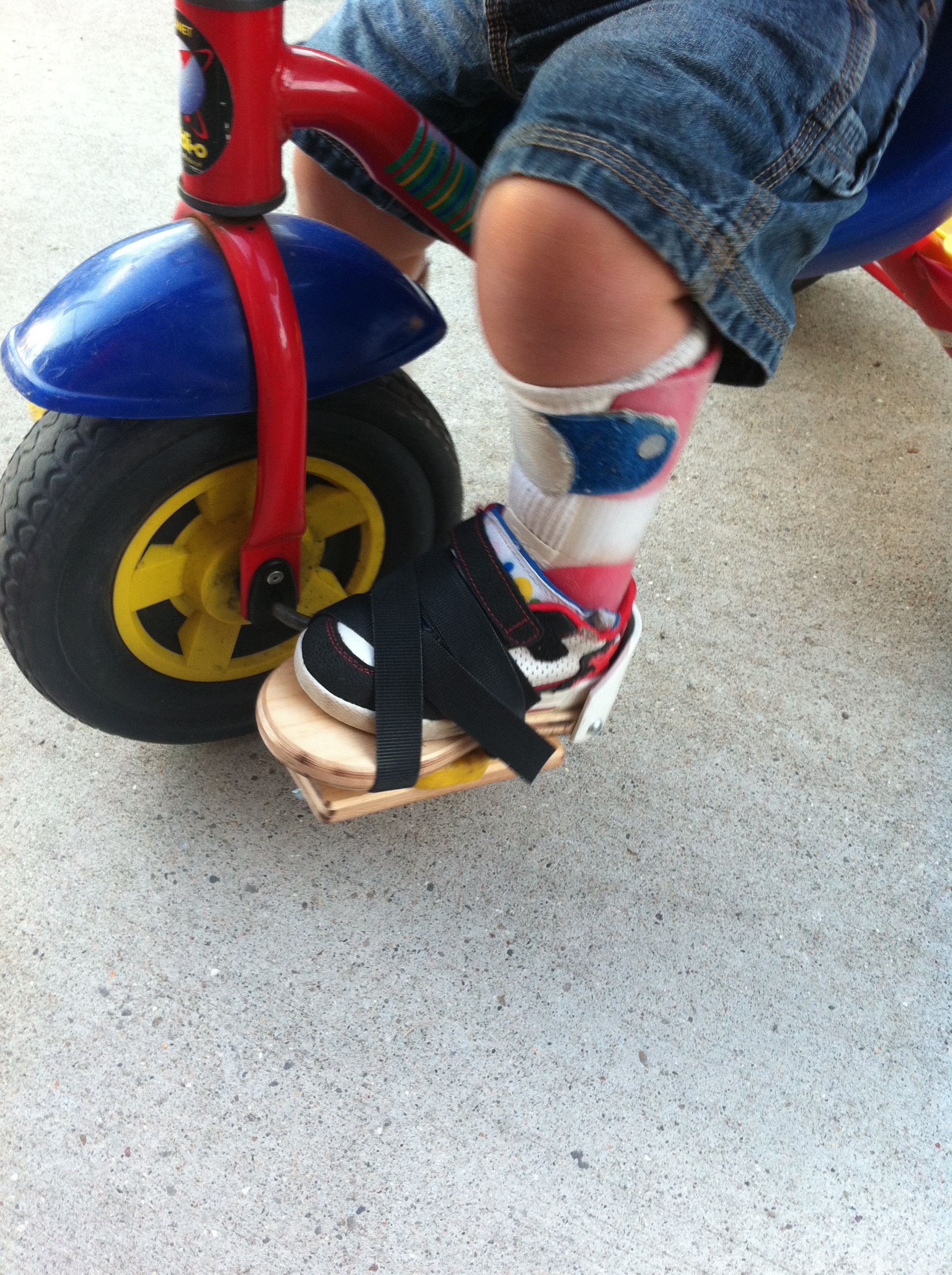 children's pedal toe clips